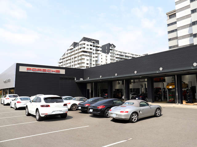 ポルシェセンター神戸 認定中古車センター