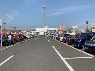 トヨタカローラ鹿児島 与次郎オートシティ