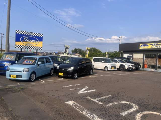 タッカーズ