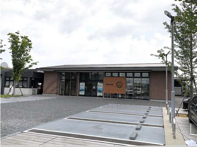 トヨタカローラ三重(株) トヨタカローラ三重 四日市桜店