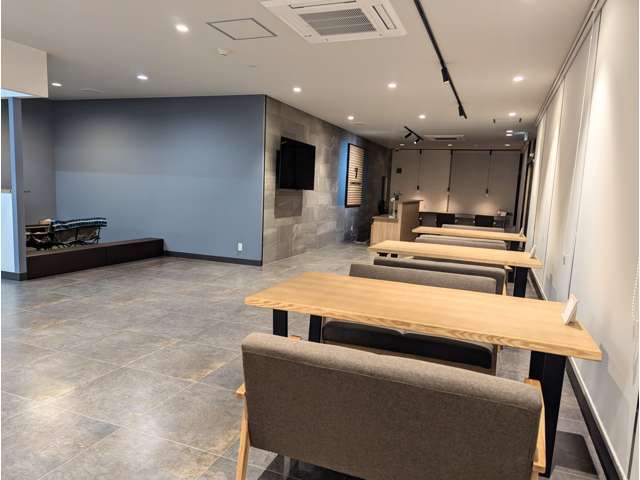 カーセブン甲府昭和店 Honda Next One 甲信 株式会社