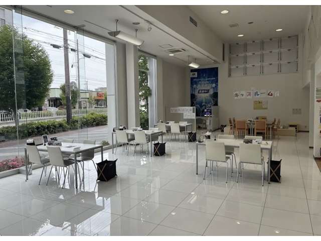 スバル近畿 帝塚山店