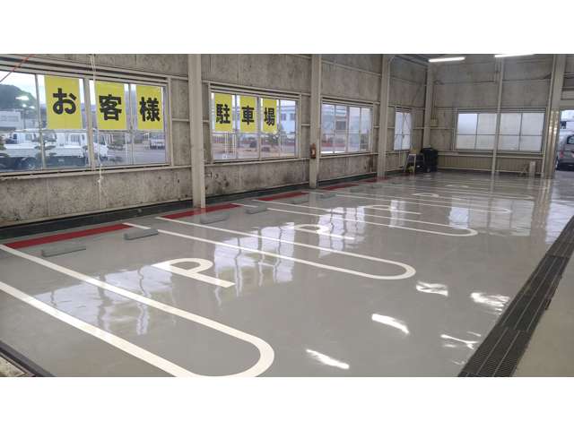 浜松日産自動車(株) Ucars掛川店