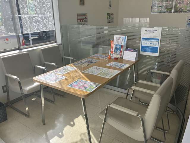 日産東京販売 レッドステーション府中白糸台店