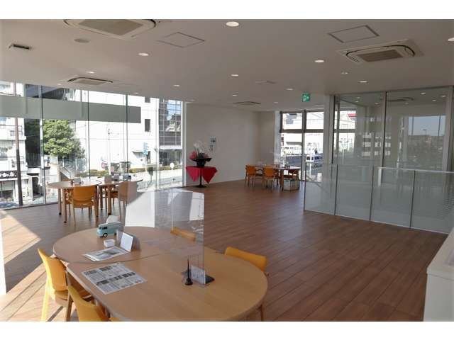 Volkswagen立川 認定中古車センター