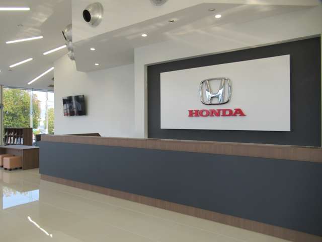 ホンダカーズ大阪 狭山西店 (Honda認定中古車取扱店)