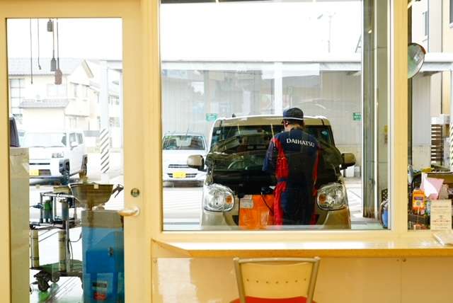 石川ダイハツ販売(株) 横川店