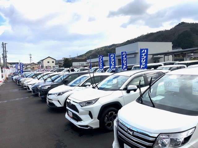 トヨタカローラ岡山 トヨタ認定中古車津山店