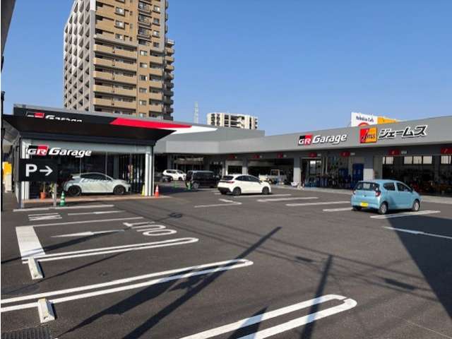 トヨタカローラ大分 GRガレージ大分中央