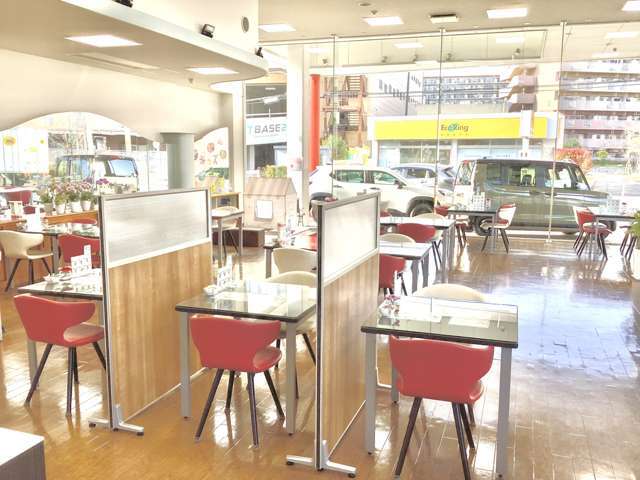 ホンダカーズ大阪 太子堂店 (Honda認定中古車取扱店)