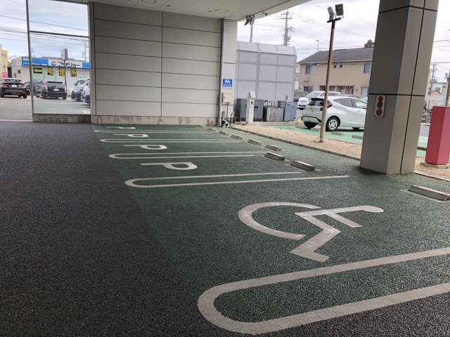 愛知トヨタ 豊橋柱店