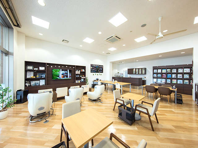 ダイハツ沼津販売株式会社 U-CAR函南店