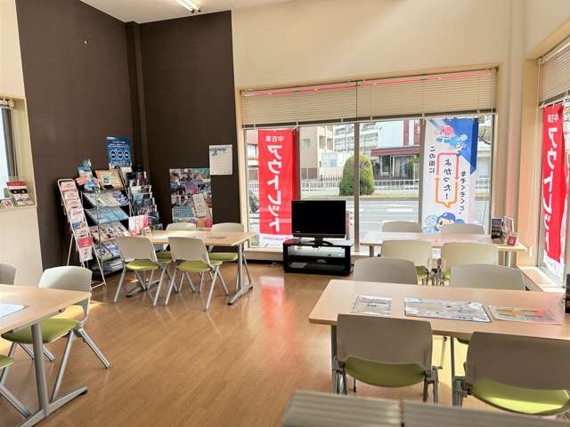 愛知トヨタ 高畑マイカーセンター