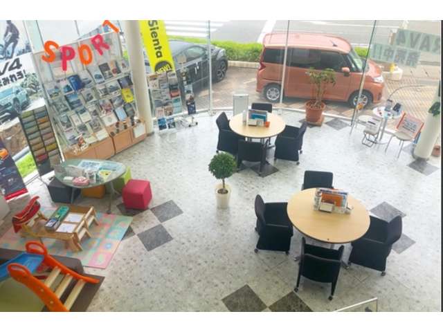 トヨタカローラ静岡(株) 香貫店