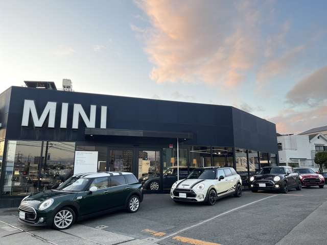 Hanshin BMW MINI NEXT高槻