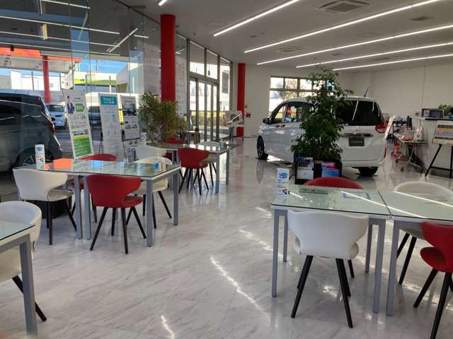 ホンダカーズ大阪 中環堺店 (Honda認定中古車取扱店)