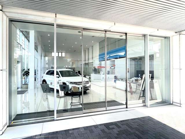 サーラカーズジャパン フォルクスワーゲン岡崎