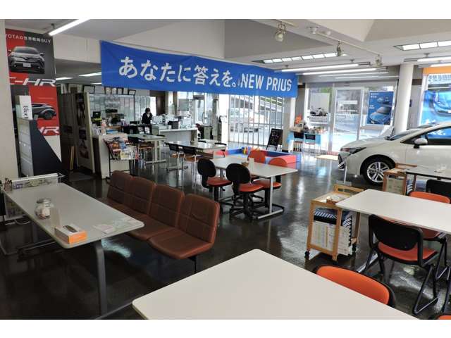 トヨタカローラ長崎 南長崎店
