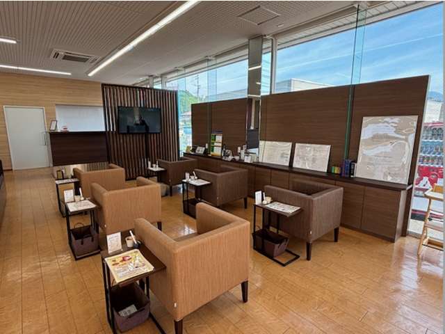 大分ダイハツ販売株式会社 挾間店