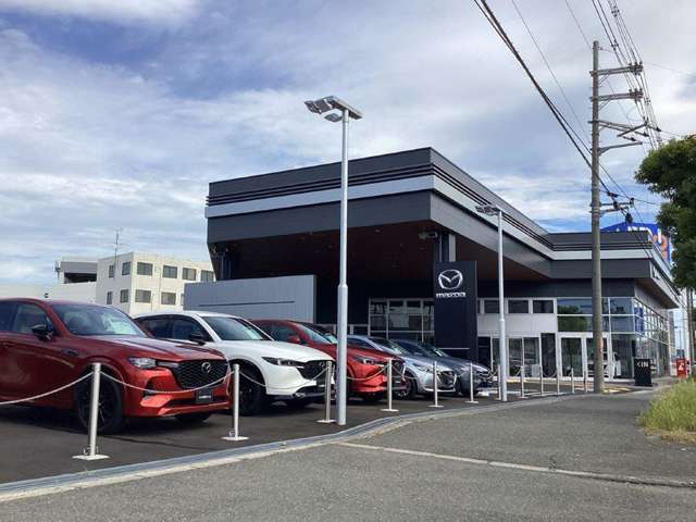 (株)関西マツダ 枚方店