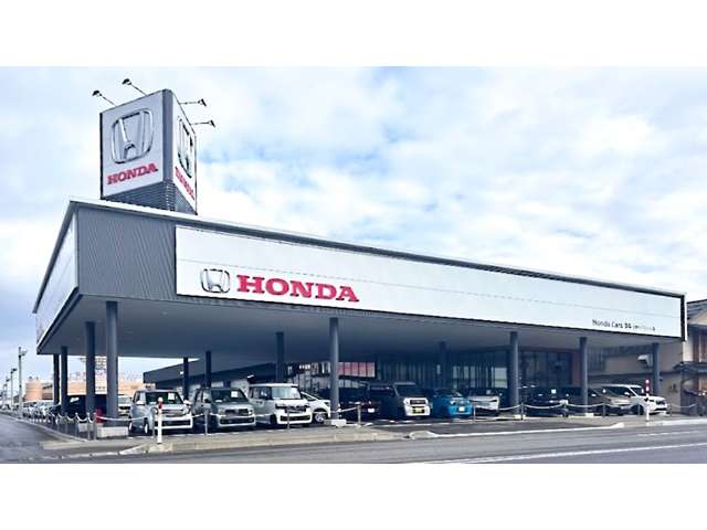 Honda Cars 青森 青森ベイブリッジ店