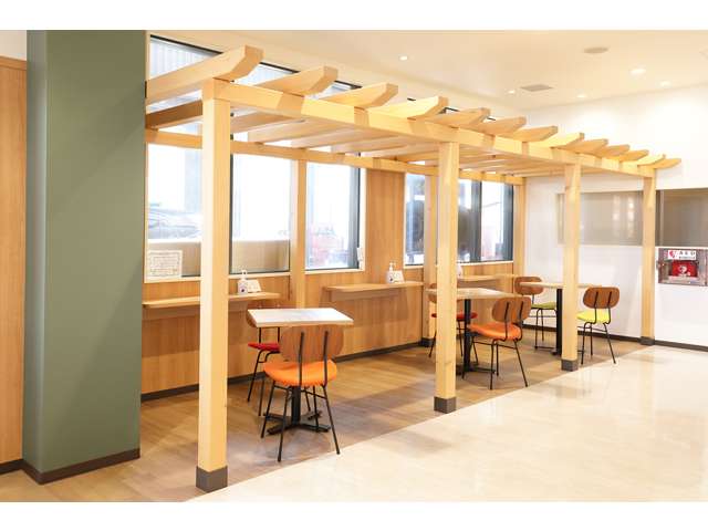 トヨタユナイテッド静岡 藤枝築地店
