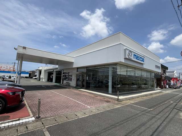 九州マツダ 那珂川店