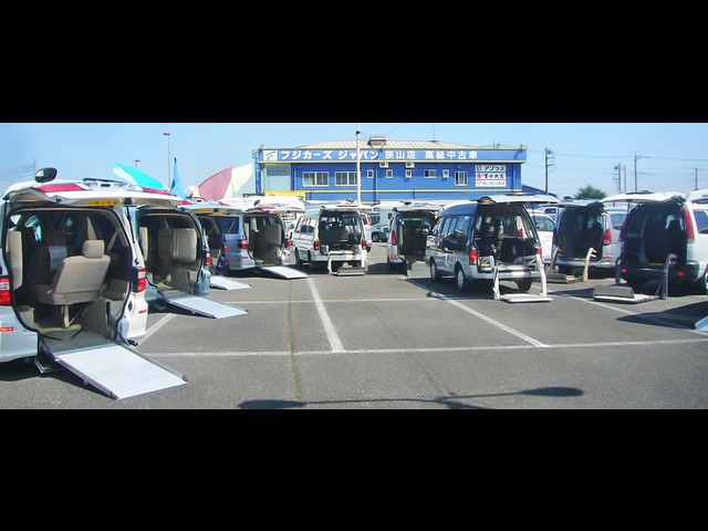 埼玉県 狭山市の中古車販売店 フジカーズジャパン 狭山福祉車両専門店 中古車情報 中古車検索なら 車選びドットコム 車選び Com