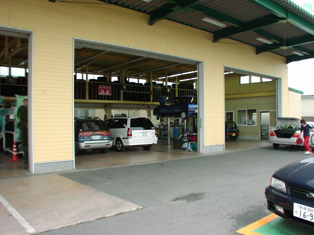 新潟県 新発田市の中古車販売店 ボスコ 株 ユタカオート 中古車情報 中古車検索なら 車選びドットコム 車選び Com