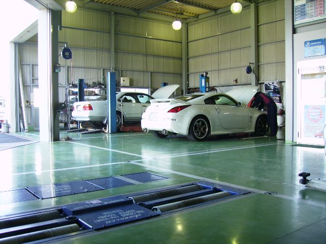 愛車広場カーリンク山内石油西条店 山内石油(株)