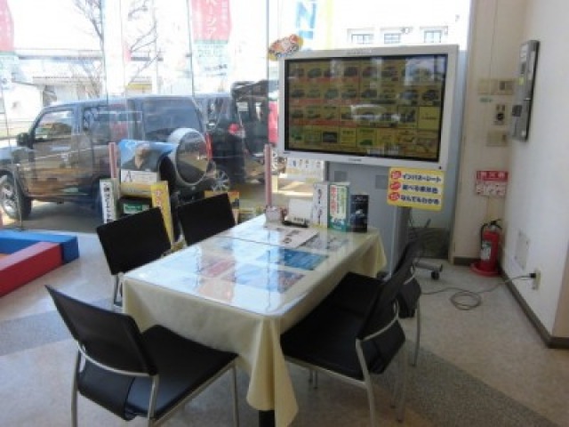 ㈱スズキ自販新潟 スズキアリーナ蓮潟