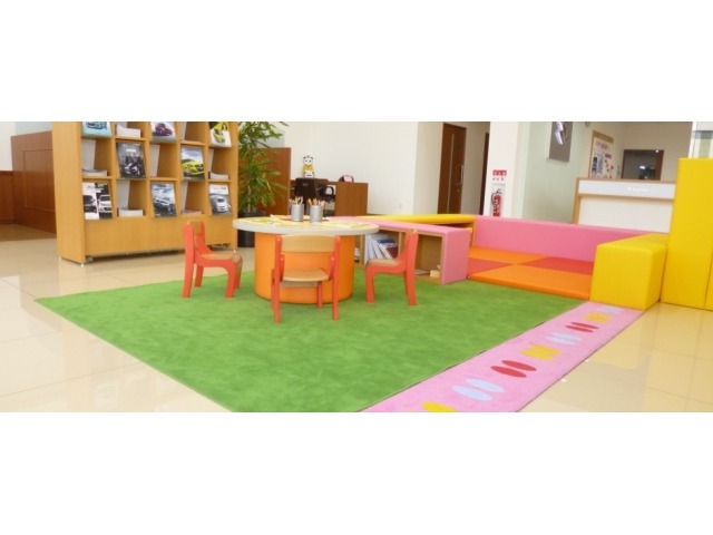 スズキ自販兵庫 スズキアリーナ尼崎