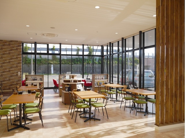 ケイバッカ駅南店 (株)川内自動車