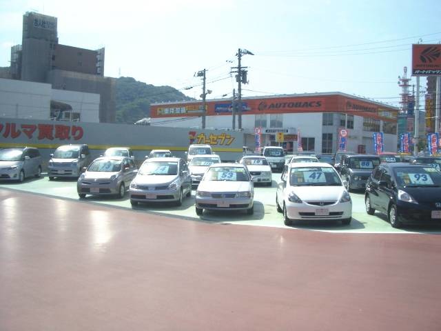 愛媛県 松山市の中古車販売店 カーセブン松山北店 中古車情報 中古車検索なら 車選びドットコム 車選び Com