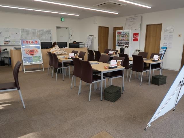 ネクステージ春日部スバル車専門店