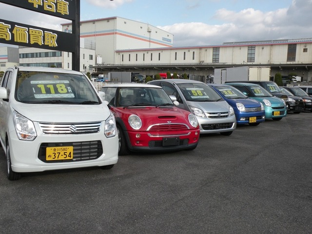 カーショップくるま屋さん