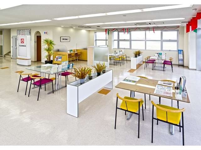 ホンダカーズ坂戸 オートガーデン羽生店